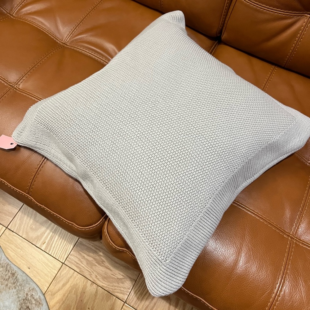 Ralph Lauren Home Throw Accent knitted pillow